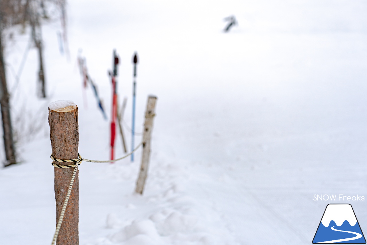 オホーツク・ローカルスキー場巡り。｜晴天粉雪の『佐呂間町営スキー場』から流氷を望む『湧別町五鹿山スキー場』へ！
